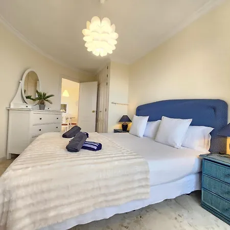 Sea Views In Marbesa