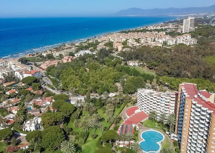 Sea Views In Marbesa アパート